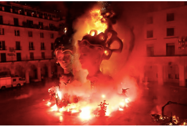 Las Hogueras de San&nbsp;Juan